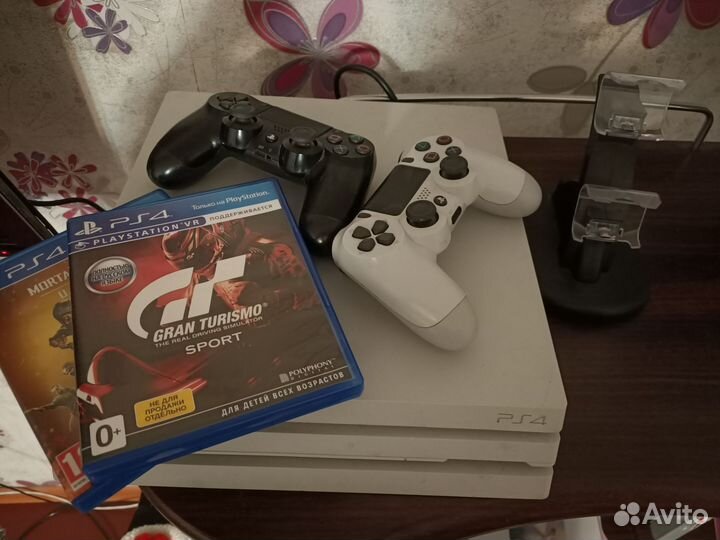 Sony playstation 4 pro 1tb