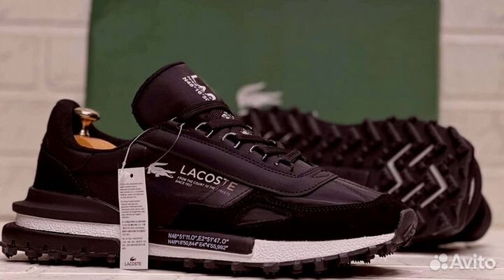 Кроссовки Lacoste легкие