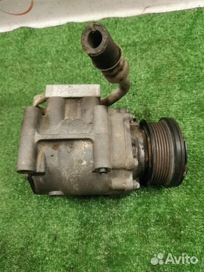 Компрессор кондиционера Ford Focus 1 хетчбэк 2.0