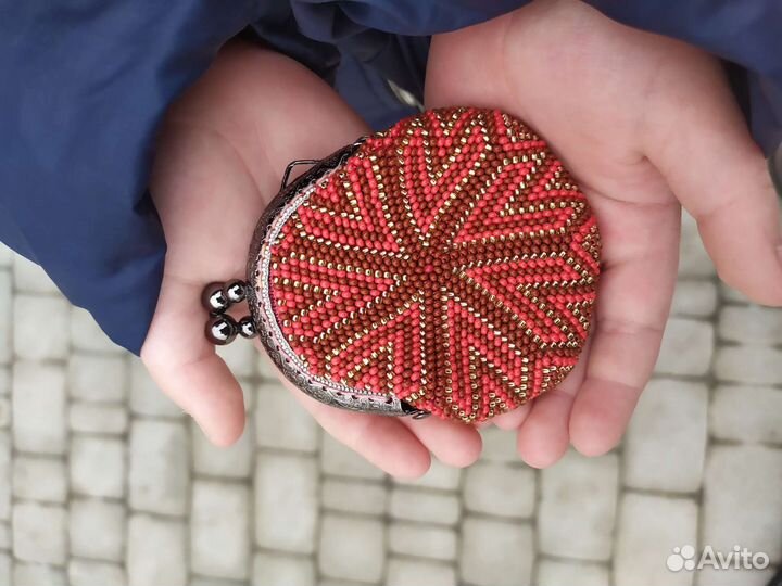 Монетница из бисера