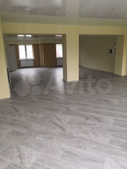 Свободного назначения, 70 м²