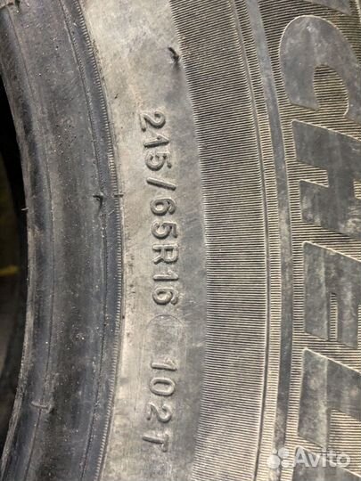 Michelin X-Ice North 3 215/65 R16 102T