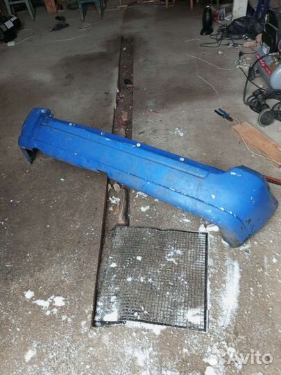 Бампер задний мицубиси спейс стар