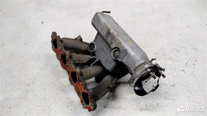Коллектор впускной Mazda 323 С ва 97-00г