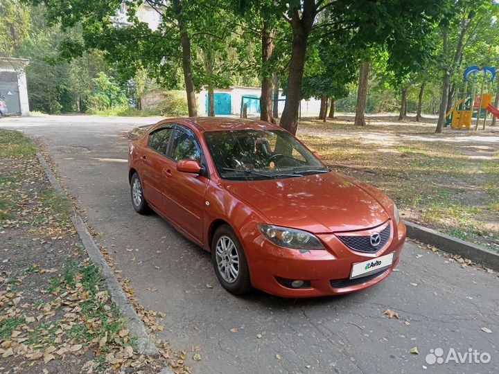 Mazda 3, 2004