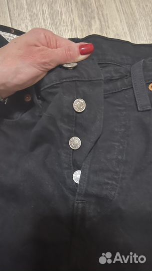 Женские джинсы levis 501