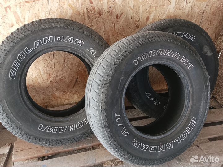 Yokohama Geolandar A/T G015 265/70 R16