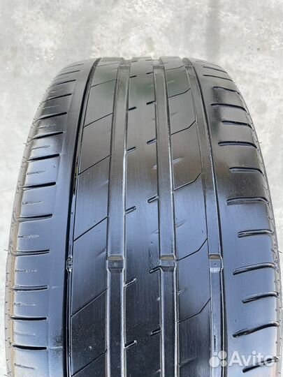 Nexen N'Fera SU1 245/45 R18