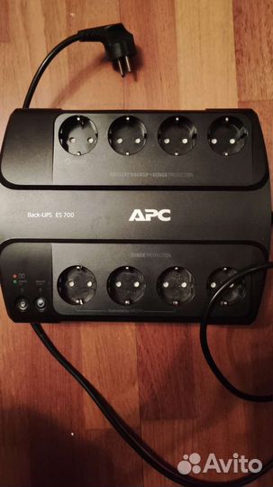 Бесперебойник Back-UPS ES 700