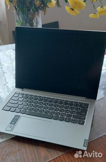 Lenovo IdeaPad s340