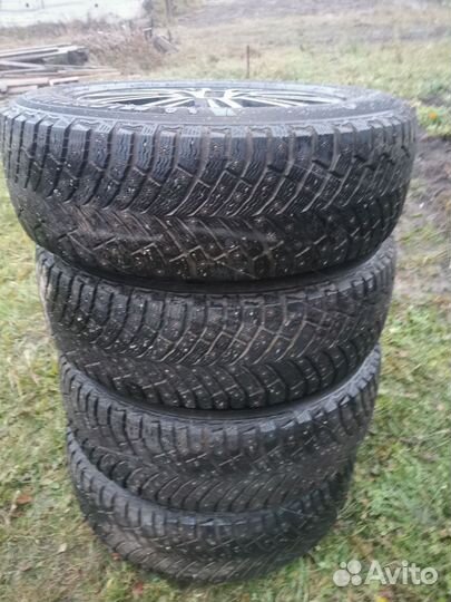 Michelin X-Ice North 4 SUV 19.5/65 R17