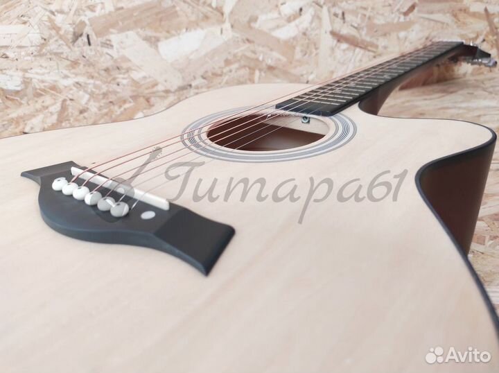 Акустическая гитара