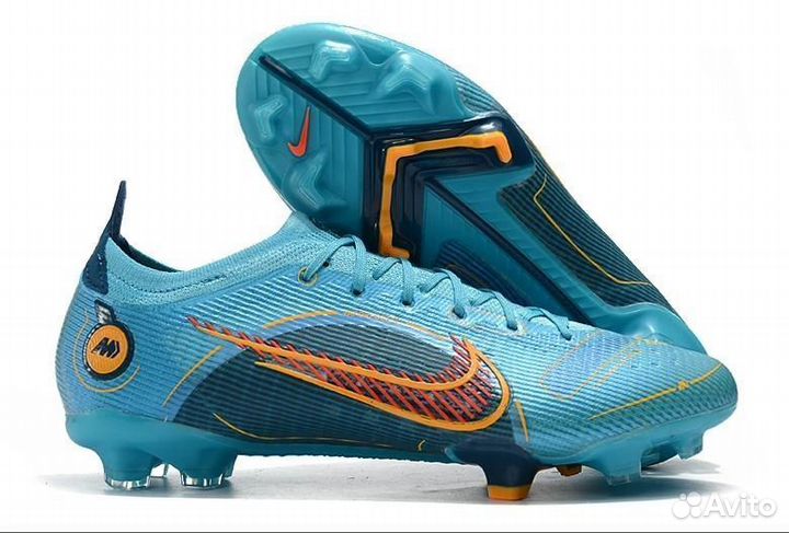 Футбольные бутсы nike