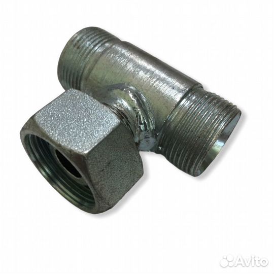 Угольник 32/32 с гайкой резьба 27*1,5