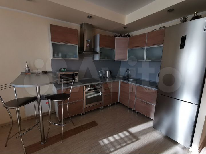 3-к. квартира, 85 м², 7/9 эт.