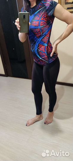 Одежда для спорта женская