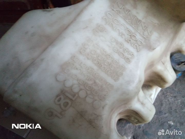 Бачок омывателя Мерседес вито