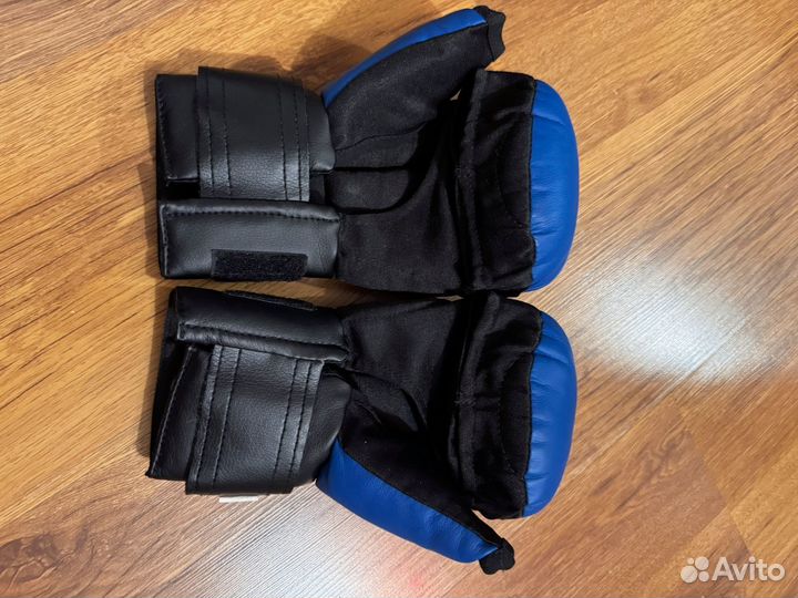 Перчатки для рукопашного боя 8