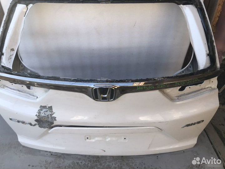 Хром крышки багажника Honda Cr-V 5 2016-2019