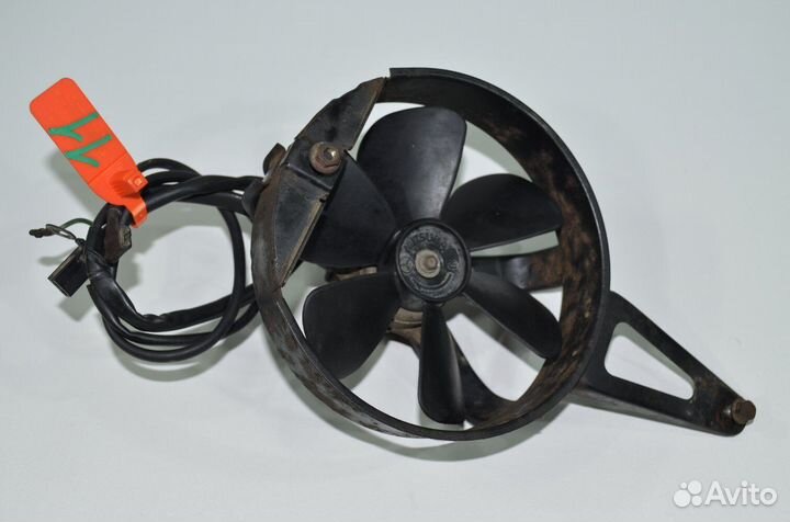 Вентилятор радиатора Honda CBR250R MC19