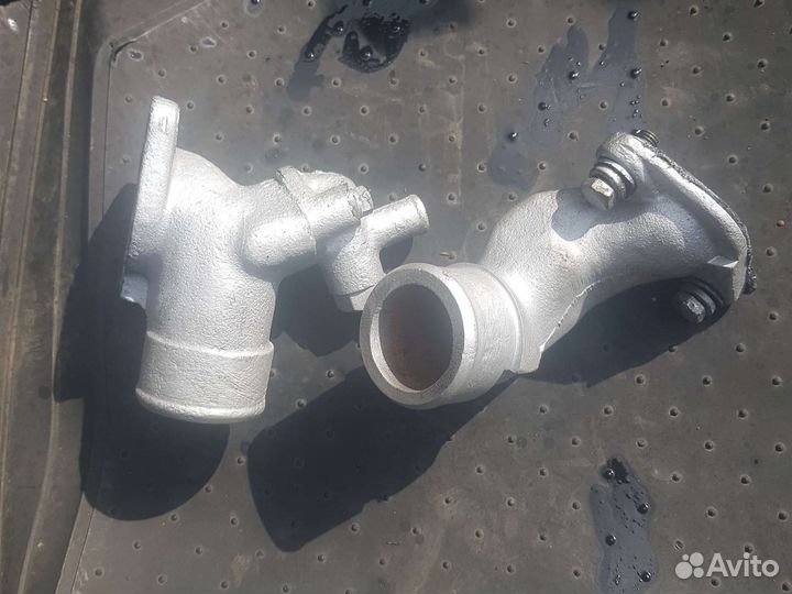 Патрубок теплообменника маз