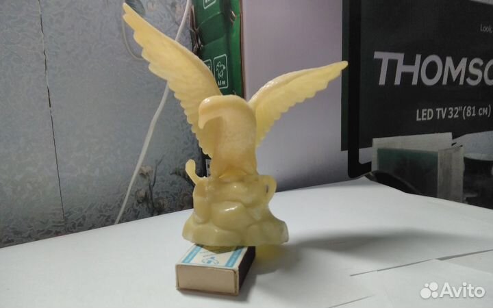 Орел статуэтка Фосфорный светиться сувенир 1960-е