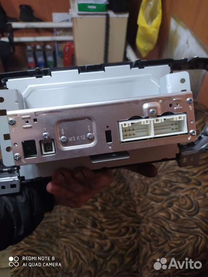 Продам магнитолу на Kia Sportage 4