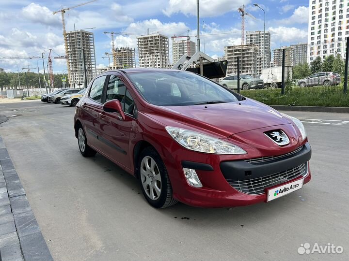 Peugeot 308 1.6 AT, 2011, 104 900 км