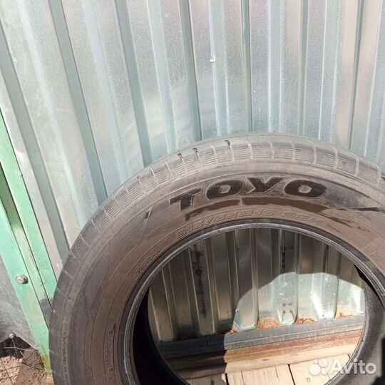 Toyo Proxes CF2 SUV 215/65 R16