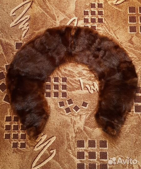 Воротники 2 шт. б\у норка для рукоделия и ремонта