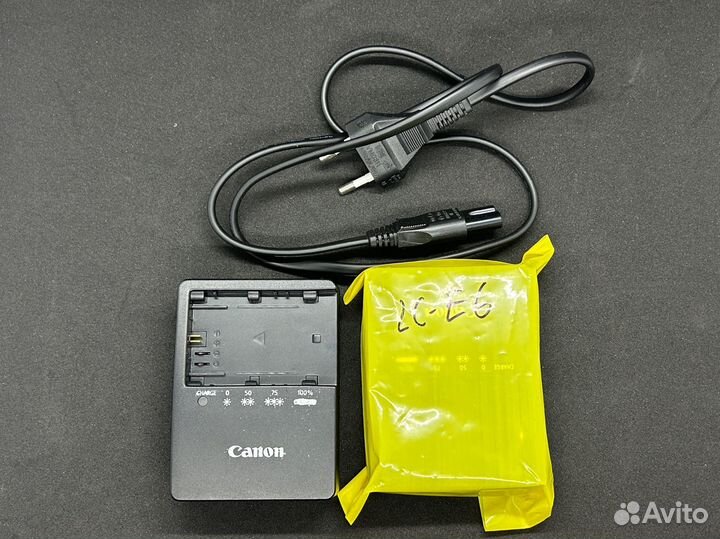 Зарядное устройство Canon LC-E6