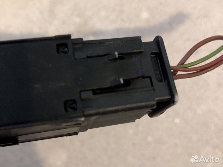 Кнопка аварийной сигнализации VAG 3C0 953 509 A