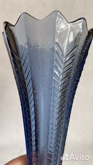 Старинные вазы синее стекло Неман