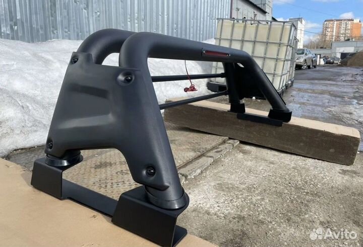 Дуга в кузов Тойота Хайлюкс 2006-2023г кеко черный