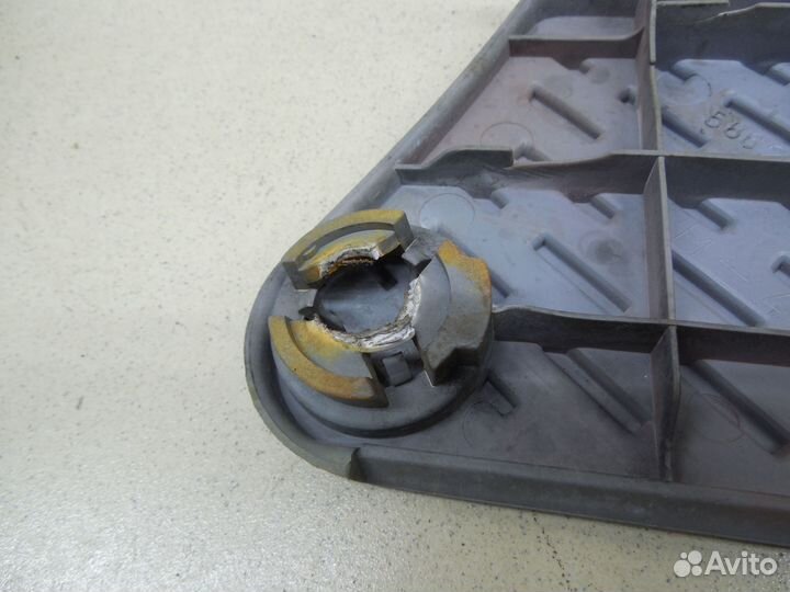 Накладка (кузов внутри) Land Cruiser (100) 1998-20