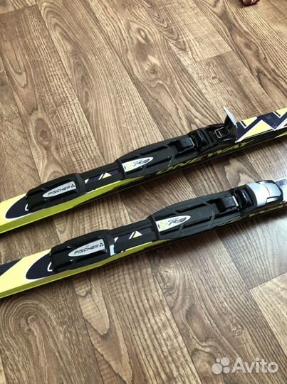 Беговые лыжи (комплект)