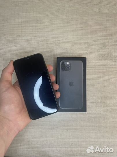 iPhone 11 Pro, 256 ГБ