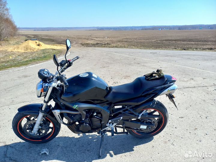 Yamaha FZ6n 2005