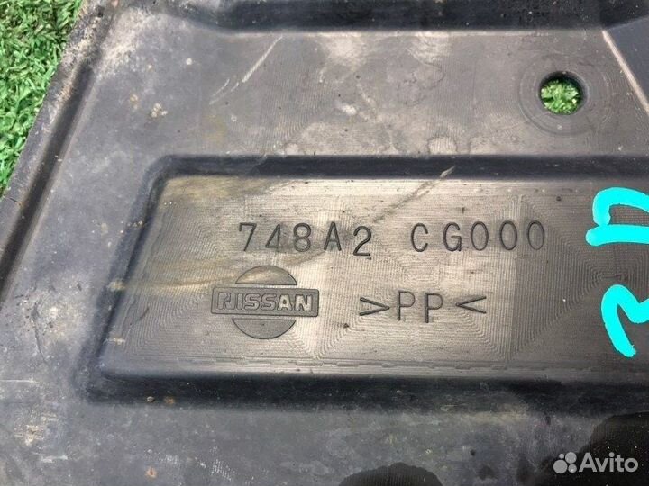 Пыльник (кузов наружные) задний правый Infiniti