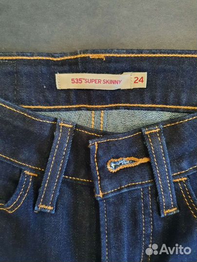 Джинсы Levi's
