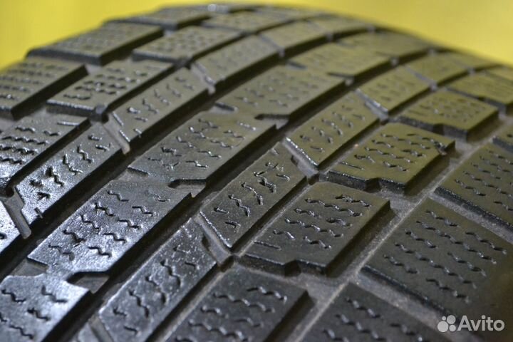 Dunlop Graspic DS3 215/50 R17
