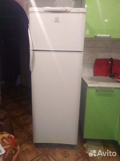 Продам холодильник в отличном состоянии