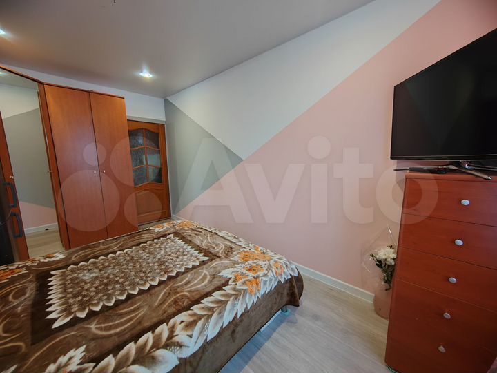 3-к. квартира, 68 м², 9/10 эт.