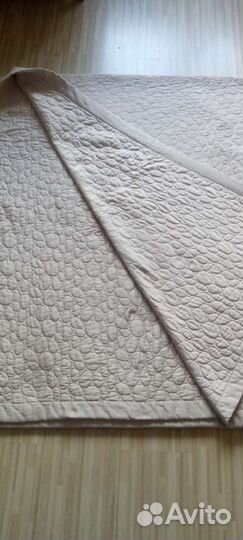 Покрывало на двуспальную кровать