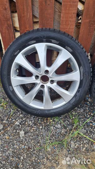 Литые диски r 16 на Hyundai Solaris или Kia Rio