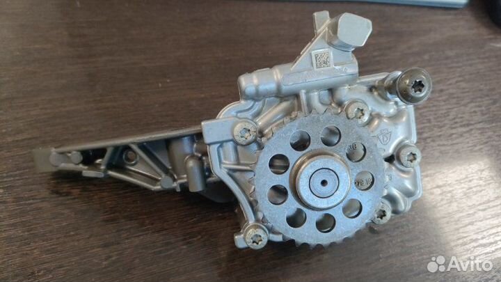 Насос масляный Mercedes Amg Gt 63S 4 Matic X290