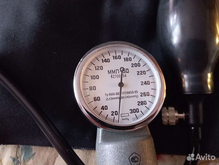 Аппарат для измерения давления