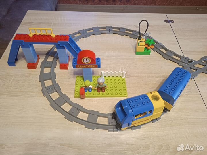 Lego дупло поезд 5608 + доп.рельсы и крестовина