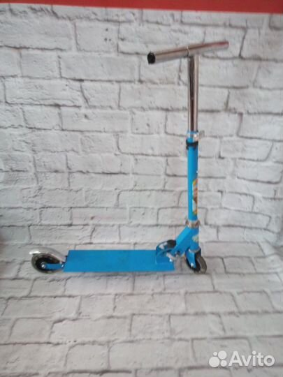 Самокат детский синий