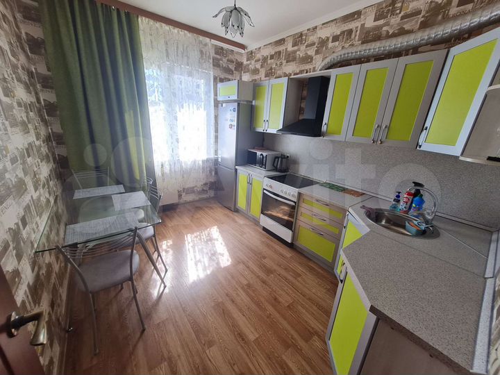 1-к. квартира, 45 м², 8/17 эт.